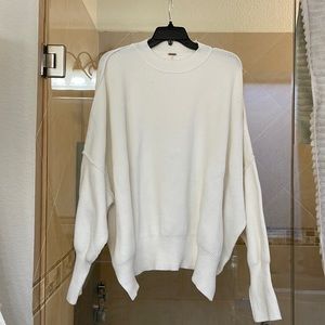 Freepeople sweater size small worn once.